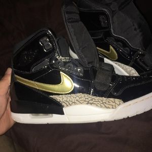 Nike Air Jordan Legacy 312